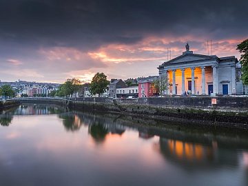 Zdjęcie kierunku: Cork